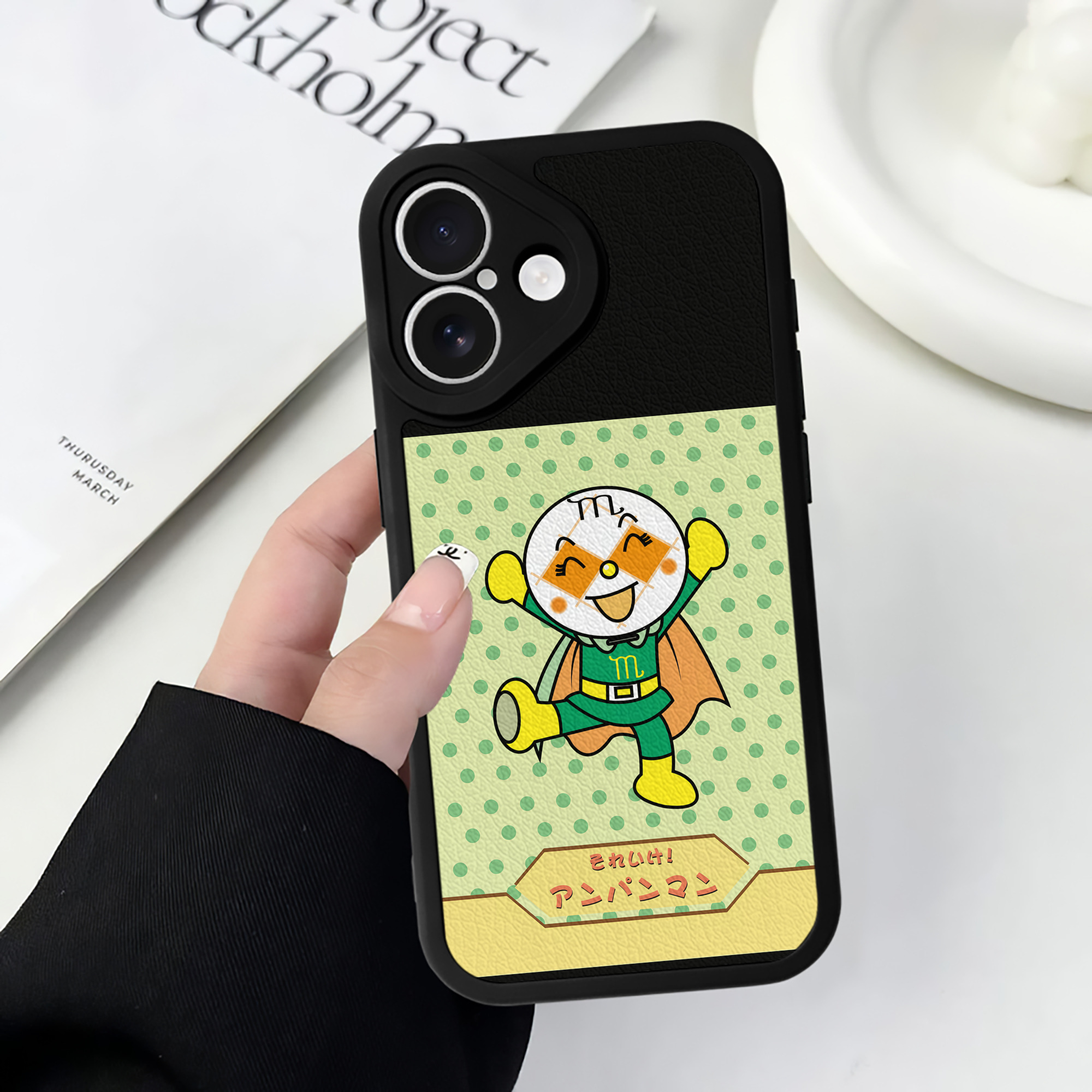 （画像用） アンパンマン Anpanman 【iPhone 16シリーズ対応】シリコンスマホケース（レザー調） 材質：シリコン